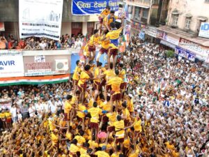 श्रद्धा आणि उत्साहाचा सोहळा