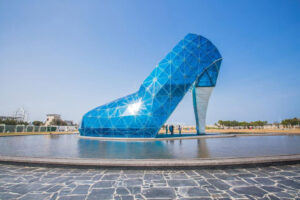 जगातील अनोख्या इमारती